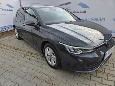 Volkswagen Golf 8 2022 2.0 TDI Life | Autorazna