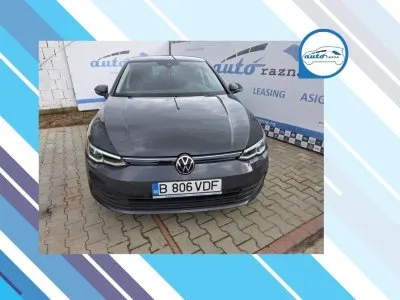 Volkswagen Golf 8 2021 1.0 TSI Life | Autorazna